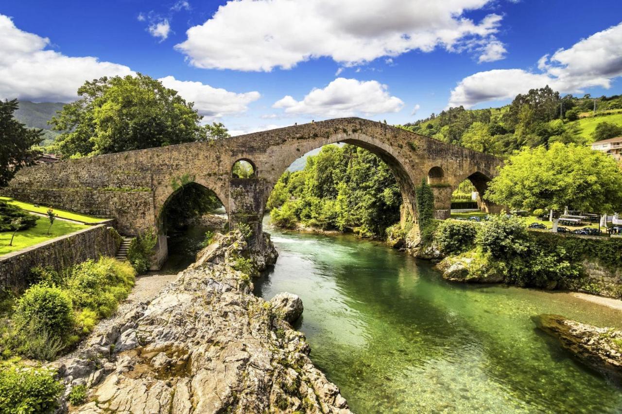 Cangas De Onis A Orillas Del Rio Sella ภายนอก รูปภาพ