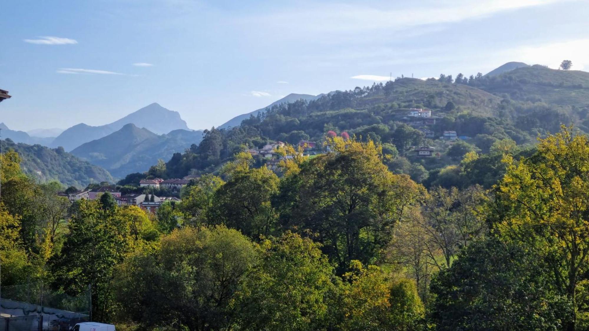 Cangas De Onis A Orillas Del Rio Sella ภายนอก รูปภาพ